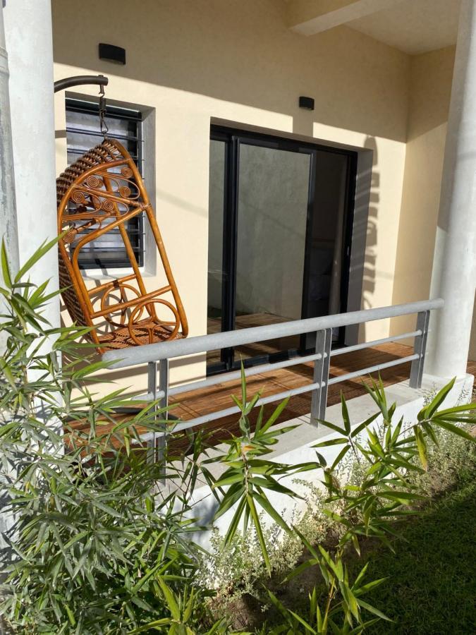 Flora Hotel Ivato International Airport Tananarive Extérieur photo
