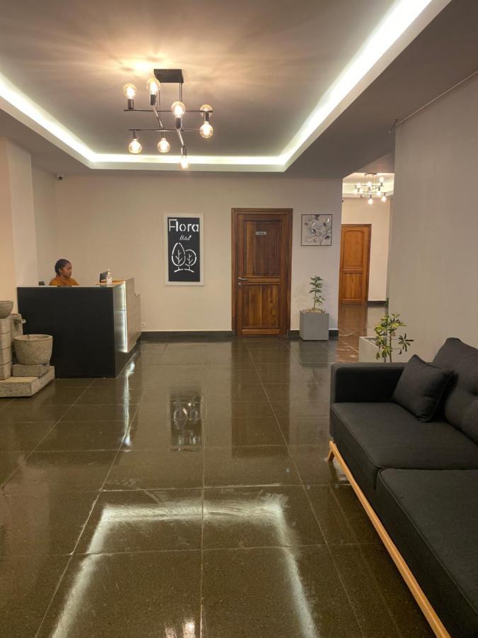 Flora Hotel Ivato International Airport Tananarive Extérieur photo