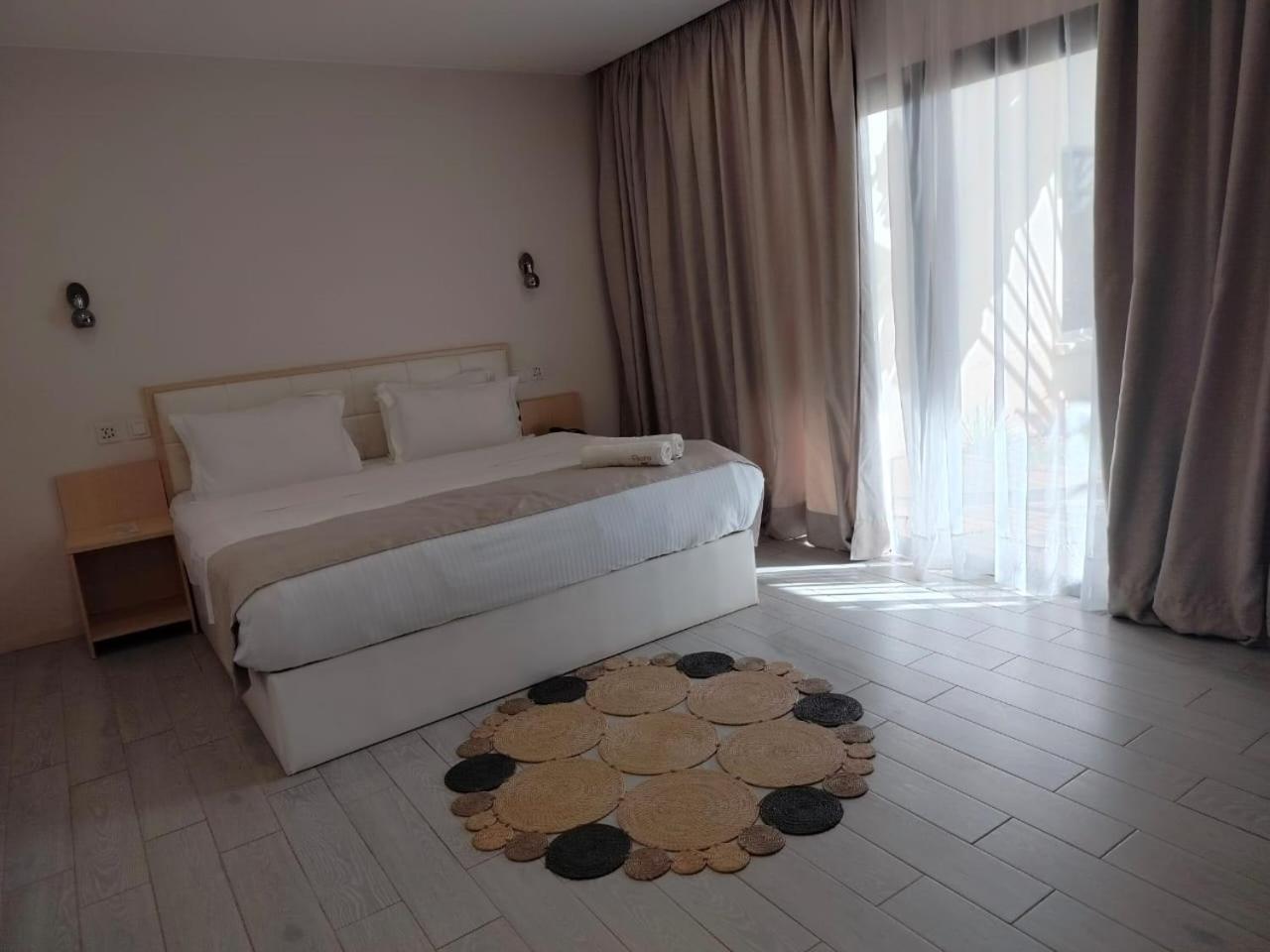 Flora Hotel Ivato International Airport Tananarive Extérieur photo
